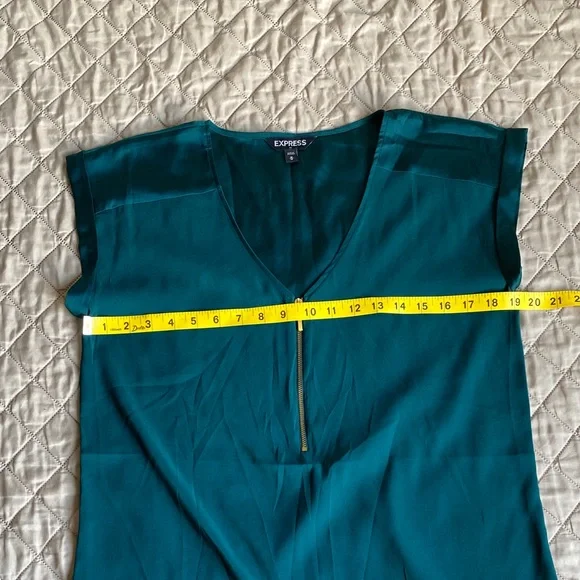 Express Women's Tops in Green, Purple, Teal, Burgundy, and Black - Picture 11 of 16